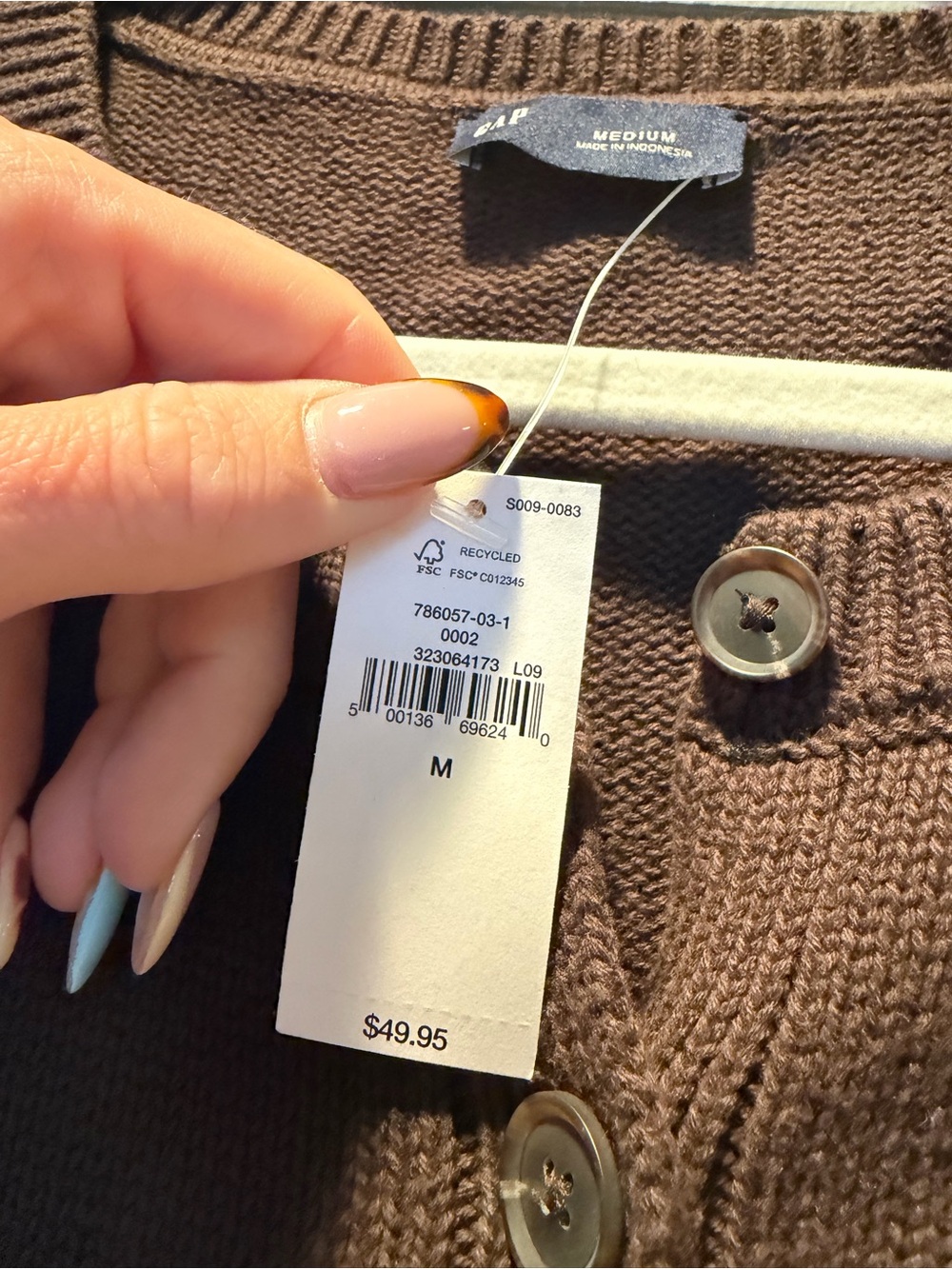 GAP Brown sweater vest NWT - Picture 2 of 10